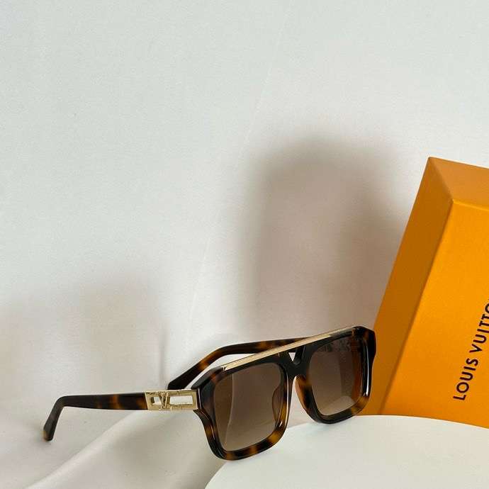 Picture of LV Sunglasses _SKUfw55562997fw